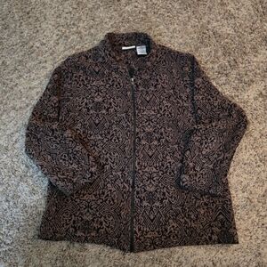 White Stag Designer Textured Black Print Brown Jacket with Cozy Fit Zip 14 / 16